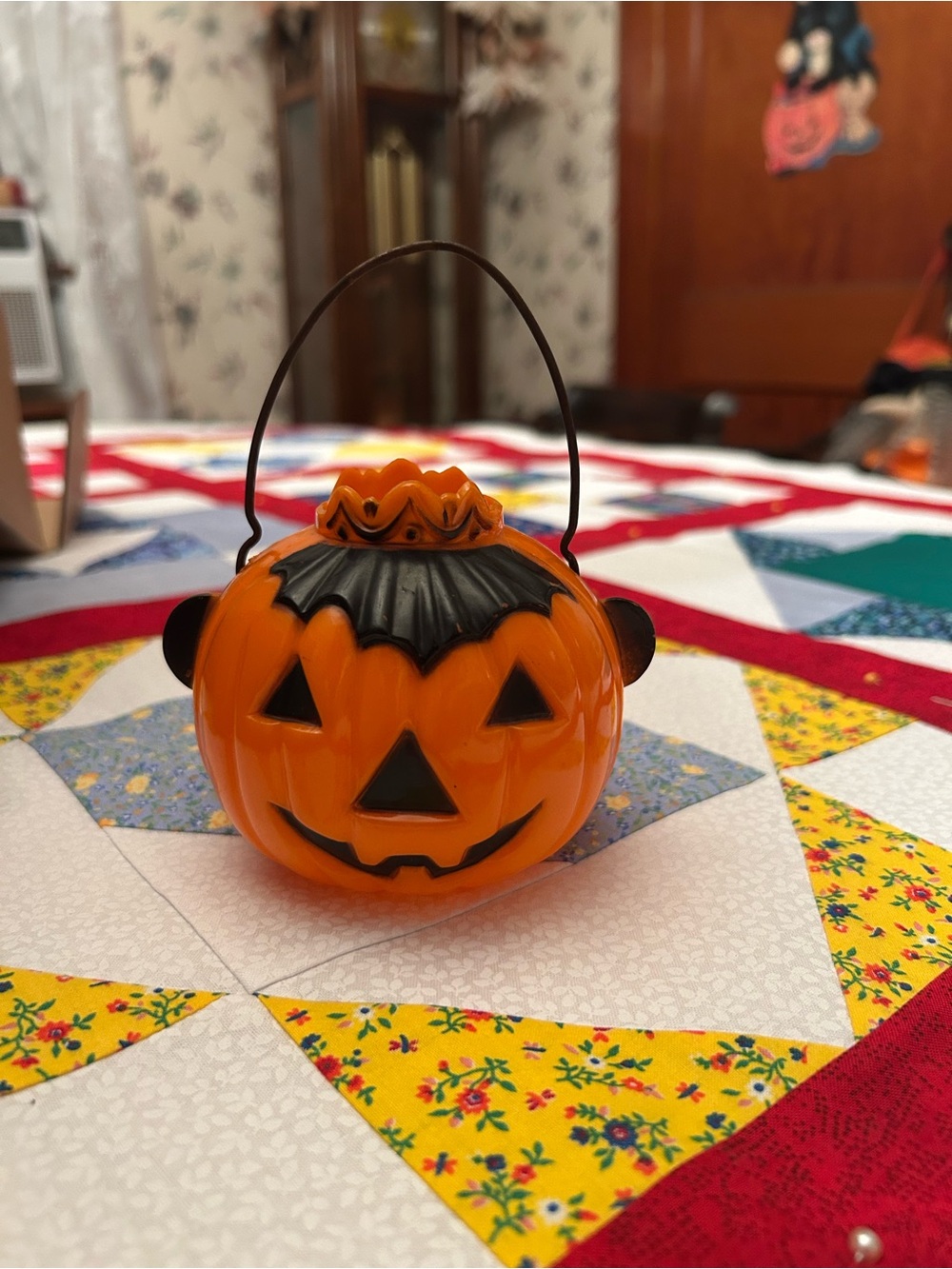 Vintage antique hard plastic jack-o’-lantern pail mini